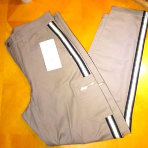 ATHLETA Summit cargo Pants size 8